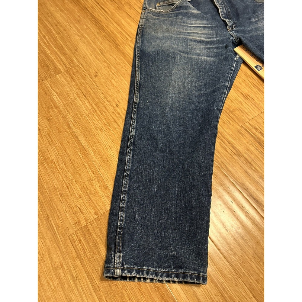 Men's classic Wrangler Rugged Wear jeans naturally distressed 40 workwear cowboy - Picture 5 of 15